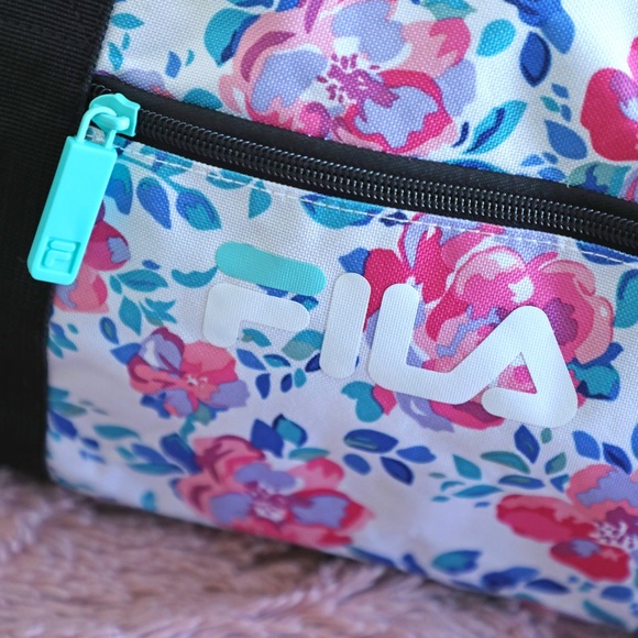 Fila Sport Filatech Sprinter Pink Floral Medium Size Duffle Gym Bag - Picture 2 of 5